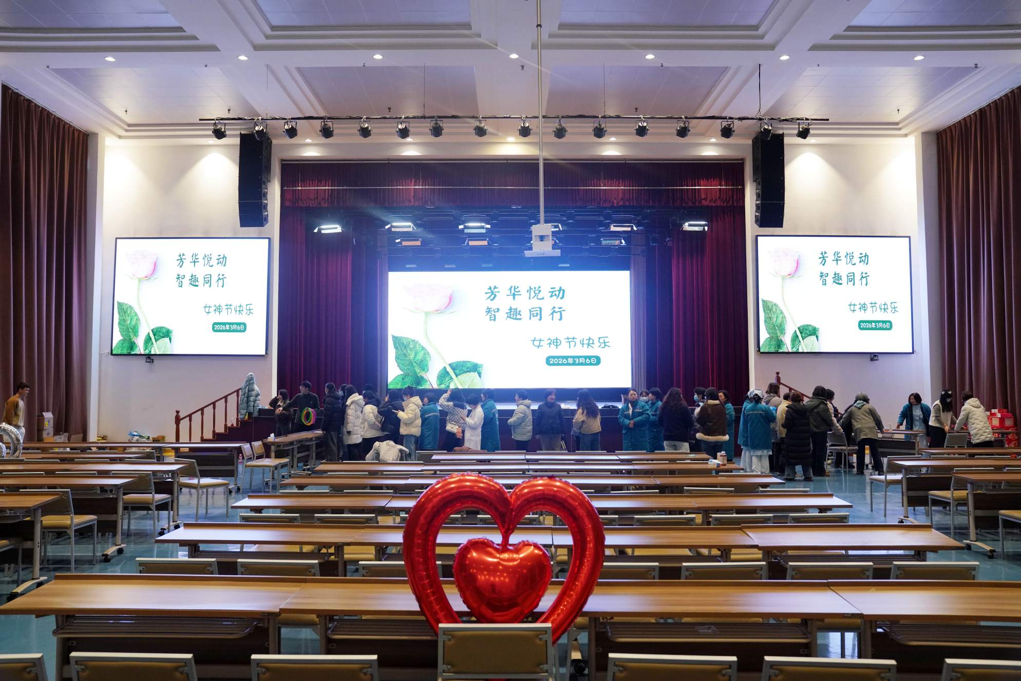 �����ö�չ���� ���������̽��� �ذ�ů�Ļ��ɳ�������Ժ��չ��...